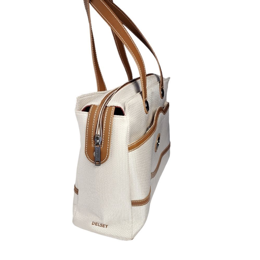 Delsey Paris - Picture 4 of 16